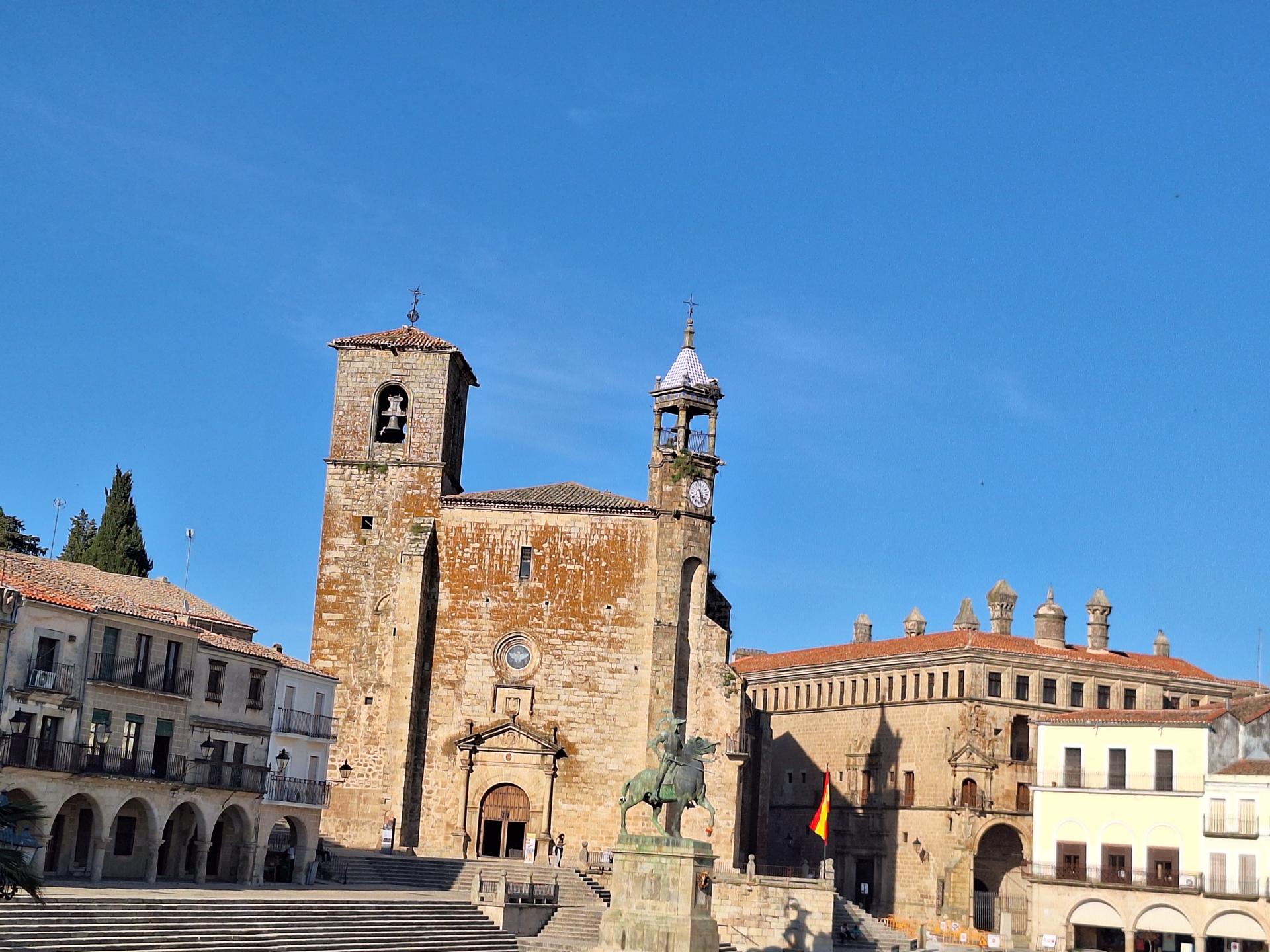 PLAZA MAJOR DE TRUJILLO